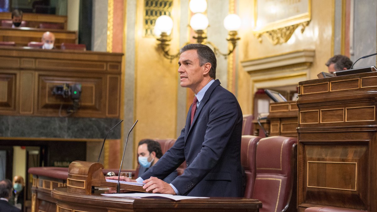 PSOE y Podemos bloquean en el Congreso la tramitación legislativa de 20 decretos leyes