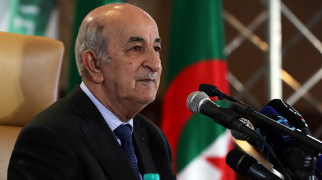 Argelia se compromete a seguir suministrando gas a España y acusa a Bruselas de "precipitación" en sus juicios sobre la crisis
