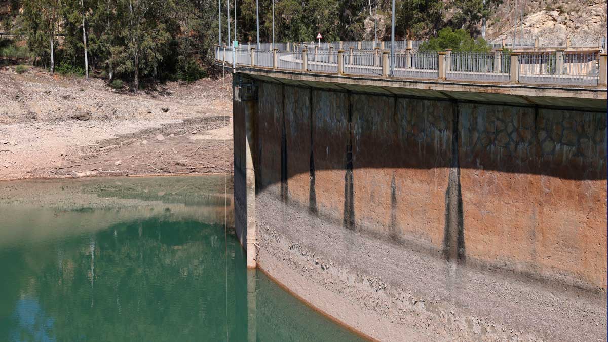 La sequía y el calor sitúan a los embalses al 48,2% de su capacidad