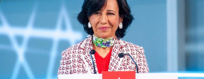 El Santander financia ya la compra de móviles a un millón de clientes en Italia tras crecer un 66%