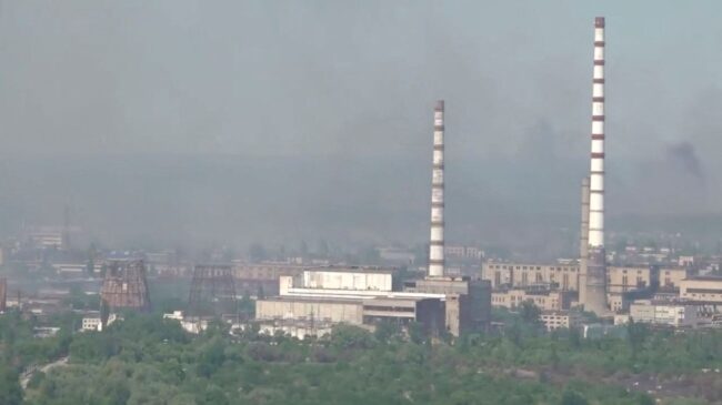 Los prorrusos de Lugansk anuncian el bloqueo de la planta química de Azot en Severodonetsk