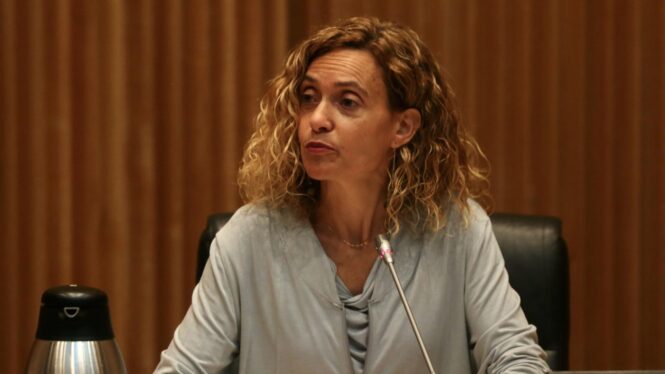 El TC admite el recurso del PP contra Batet por no pedir los expedientes de los indultos