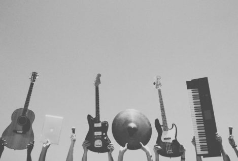 ¿Cómo cambia nuestro cerebro la práctica musical?