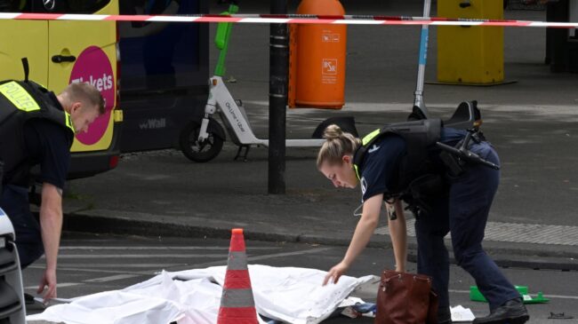 (VÍDEO) Atropello múltiple en Berlín: al menos un muerto y más de una decena de heridos en un acto intencionado, según la prensa alemana