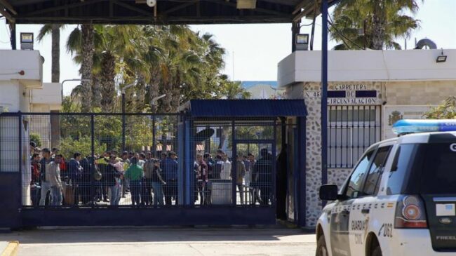 (VÍDEO) Una pelea de grupos de subsaharianos en el CETI de Ceuta deja seis detenidos y varios heridos