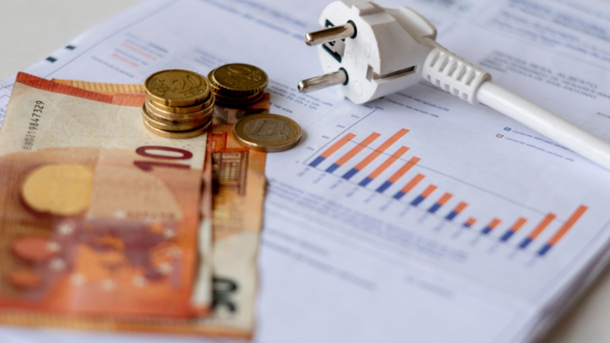 El tope al gas aboca a las eléctricas a una nueva 'guerra' de precios para no perder clientes