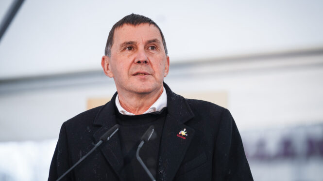 El descomunal expediente de Arnaldo Otegi en el CNI sigue engordando