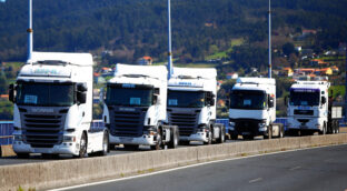 Más tensión para el Gobierno: los transportistas deciden este domingo si habrá un nuevo paro