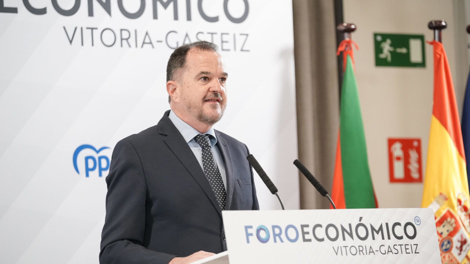Baja el rechazo al PP en Euskadi y se mantiene hacia EH Bildu, según el Deustobarómetro