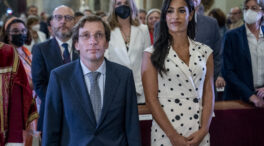 Un sondeo de Cs coloca a Almeida al borde de la absoluta en Madrid y deja fuera a Villacís