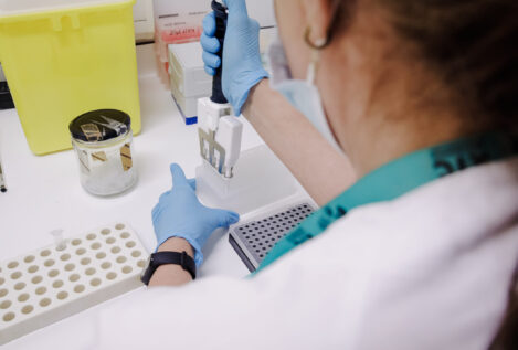 Un nuevo medicamento logra una remisión total del cáncer de colon