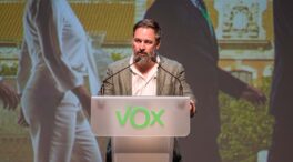 Abascal denuncia que hay libros de texto que tachan a Vox de herederos de los nazis
