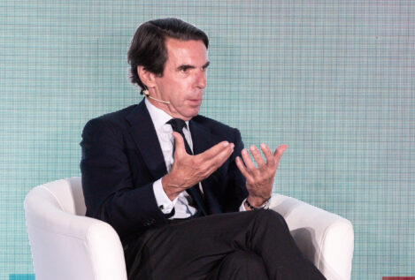 Aznar afirma que lo ocurrido con Argelia es de «ridículo colosal» y lo tilda de «espectáculo»