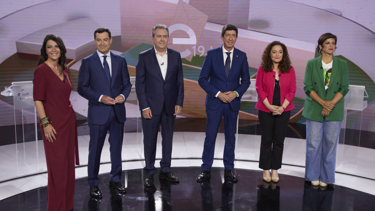 Los partidos agitan el cierre de campaña en busca del voto indeciso antes de batirse el 19-J
