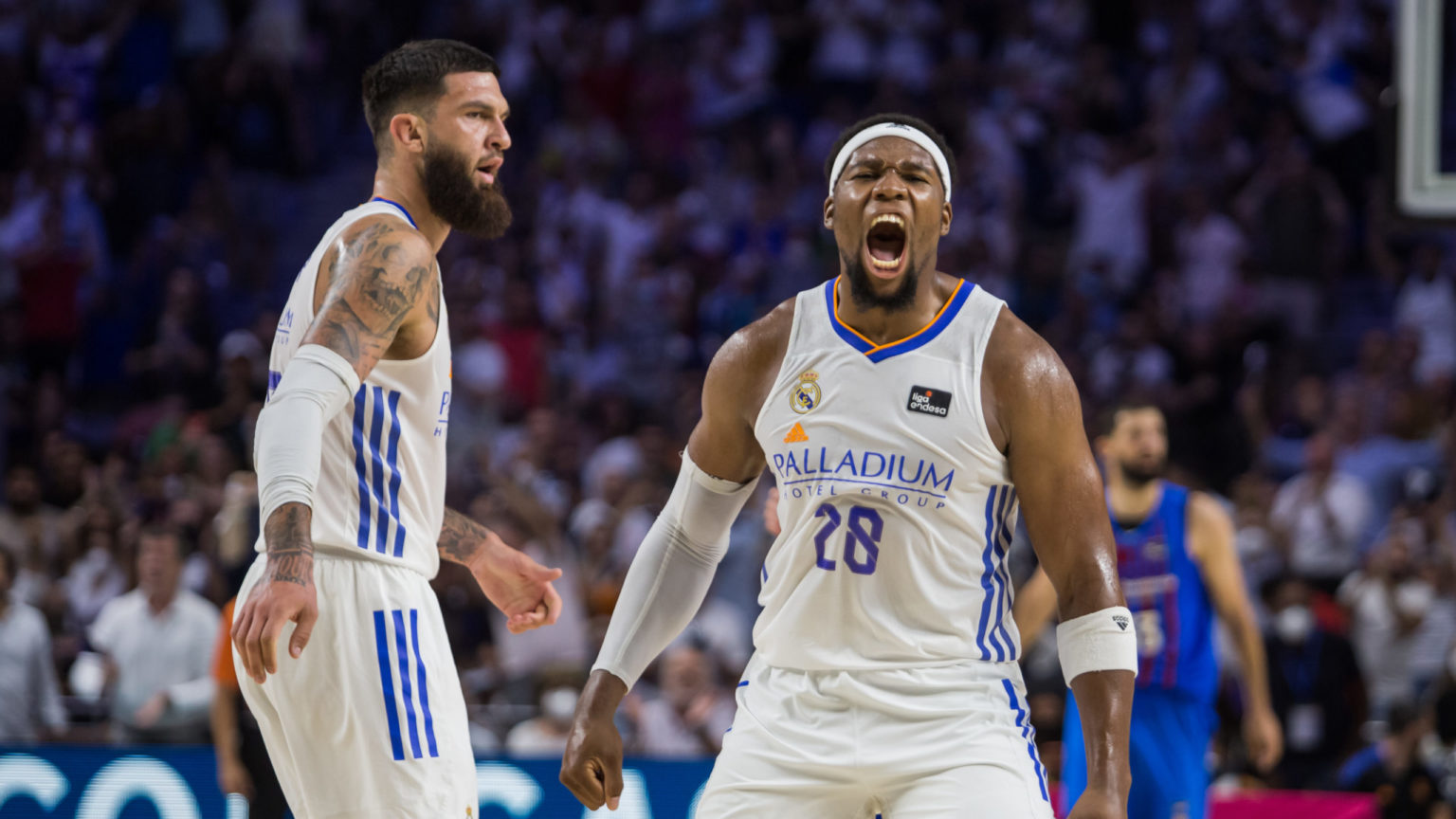 El Real Madrid, campeón de la Liga Endesa tras vencer al Barça (81-74)