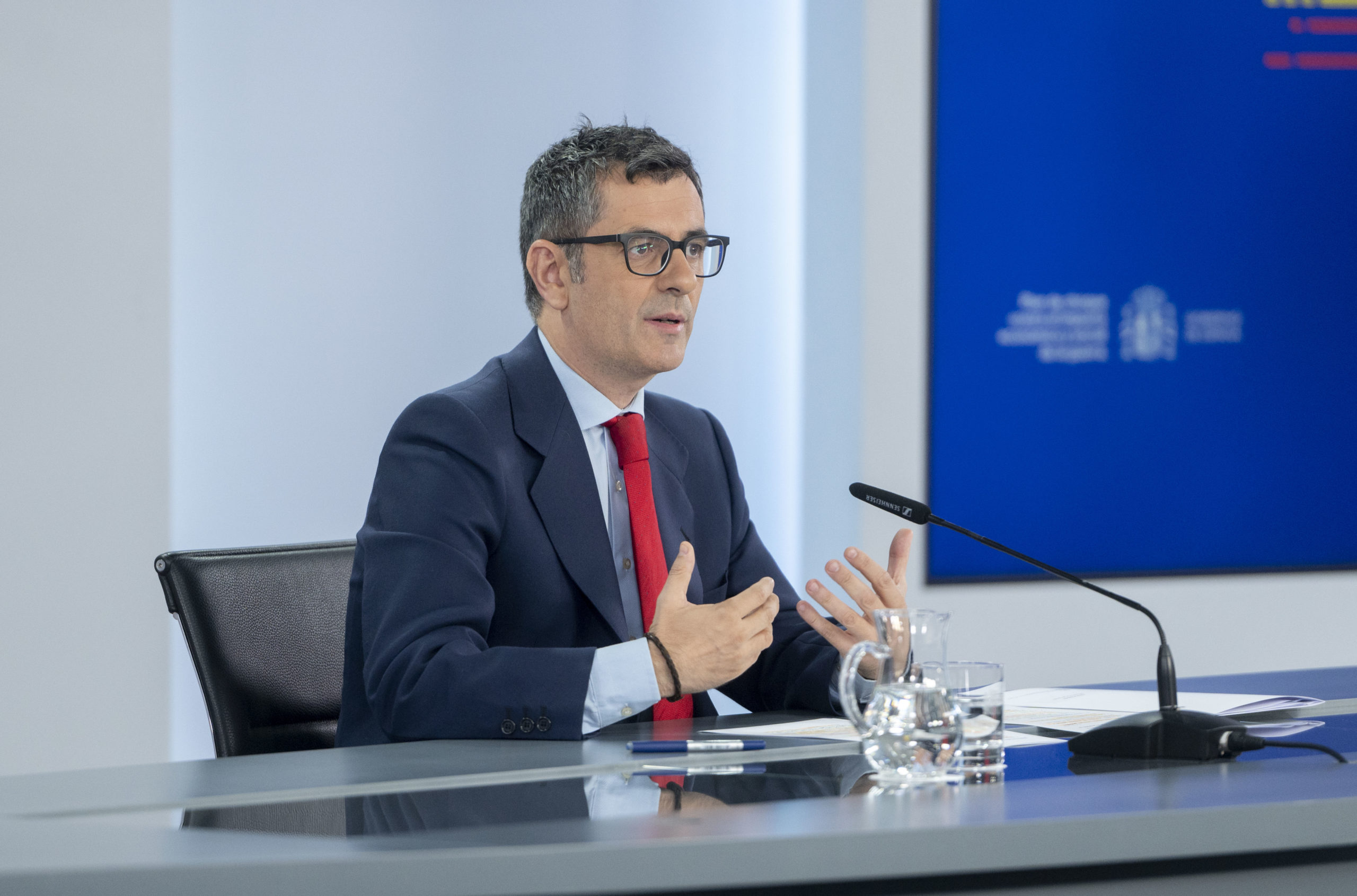 Bolaños acusa al PP del bloqueo del Tribunal Constitucional