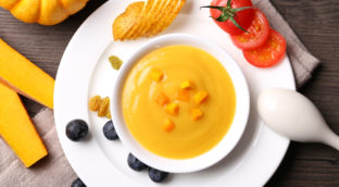 Cuatro formas de hacer cremas de verduras apetecibles y nutritivas en verano