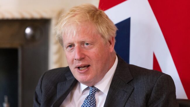 Boris Johnson promete la "mayor reducción de impuestos en una década"