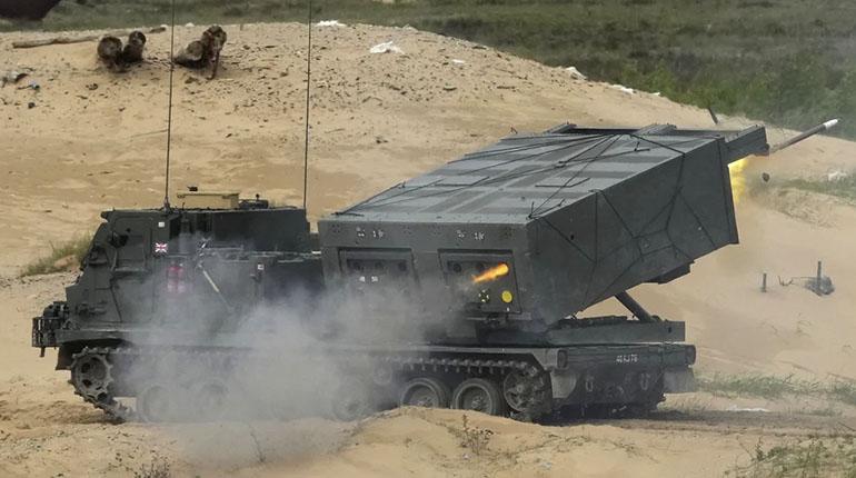 Reino Unido confirma que enviará a Ucrania los primeros misiles de largo alcance pese a las amenazas de Putin