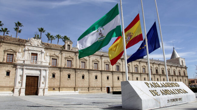 Arranca la campaña en Andalucía, un termómetro para las próximas generales