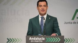 (VÍDEO) Moreno considera "incoherente" la entrada de Vox en el Gobierno andaluz por "no creer en las autonomías"