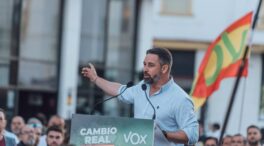 Un exconcejal de Vox crea un partido para disputar a Abascal las municipales andaluzas