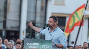 La cruzada de Vox contra la Memoria Histórica: propone su derogación en todas las regiones
