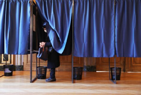 Francia vota este domingo en unas legislativas que podrían dejar a Macron sin mayoría