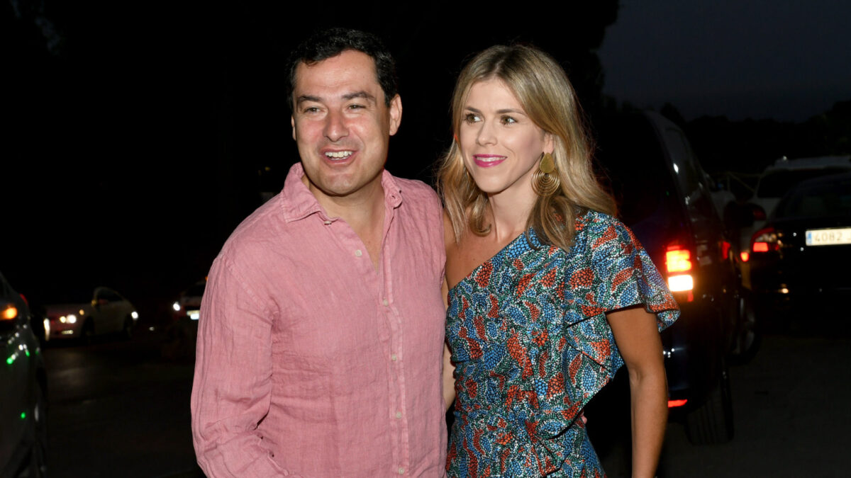 La historia de amor de Juanma Moreno y su esposa, Manuela Villena (fue un flechazo)