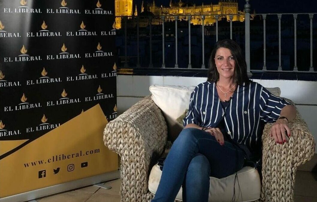 Entrevista a Macarena Olona: "Andalucía puede suponer la puntilla para España o un auténtico foco de esperanza"