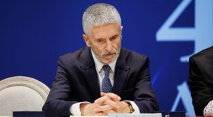 Interior solo refuerza la sanidad penitenciaria con cuatro médicos: el 1,5% de las plazas libres