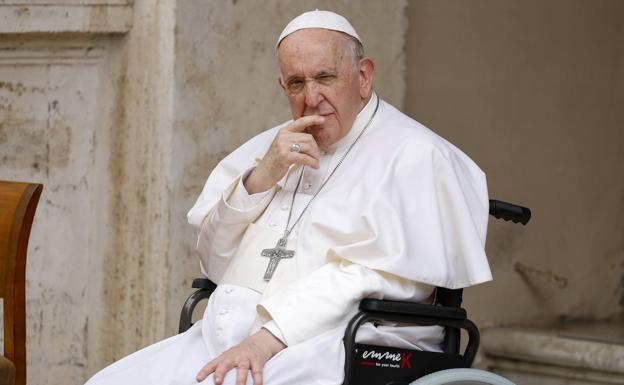 El papa pide un mayor «acompañamiento» a los separados y divorciados por parte de la Iglesia