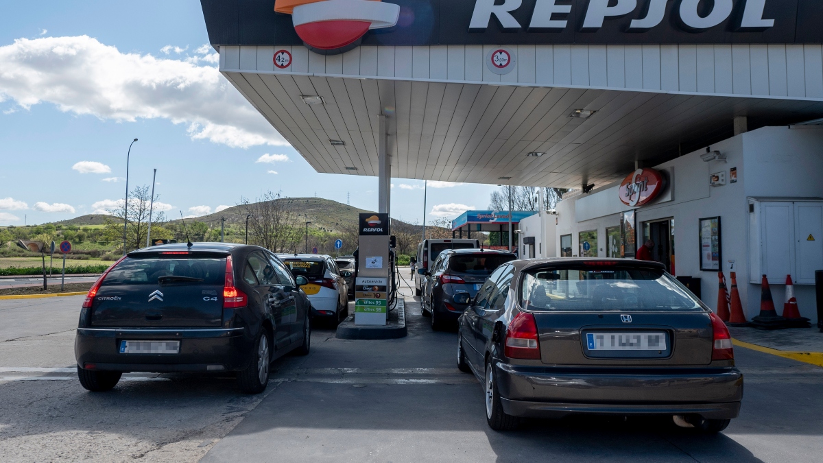 Repsol avanza en un biocombustible que haría innecesario el desarrollo del coche eléctrico