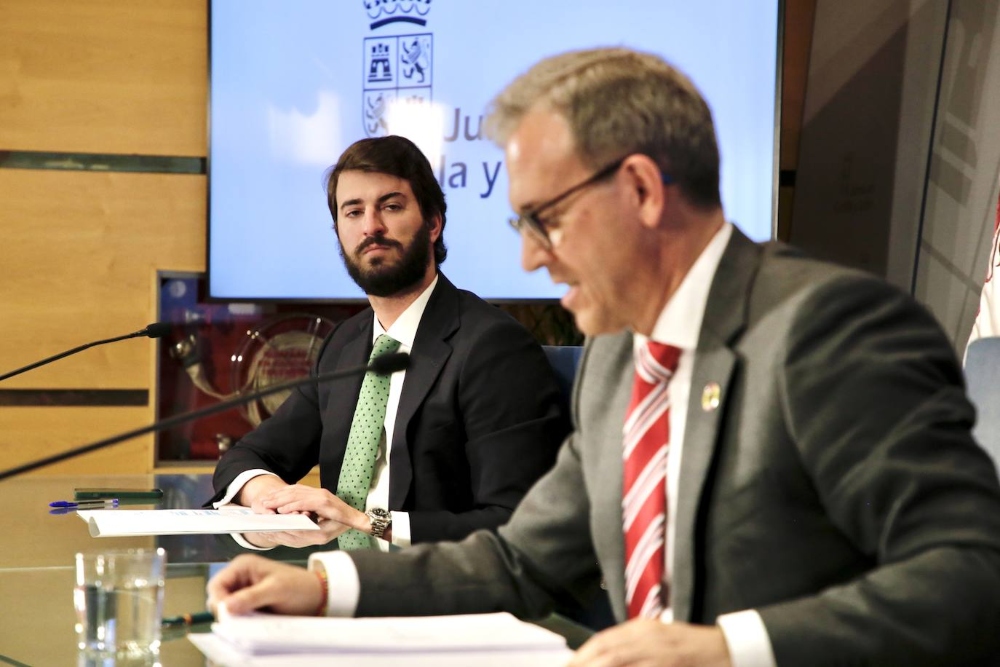 Mariano Veganzones (Vox) a los sindicatos en Castilla y León: «Hemos venido a limpiar la ciénaga»