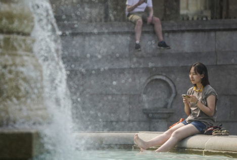 La ola de calor deja récords locales en Francia y el Reino Unido