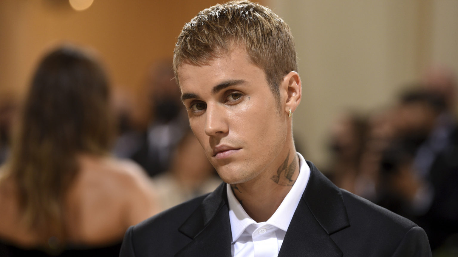 Justin Bieber vuelve a los escenarios tras su parálisis facial (y lo hace en Europa)