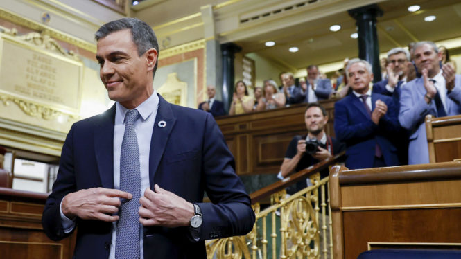 Pedro Sánchez entra en precampaña para tapar su plan de recorte al consumo energético