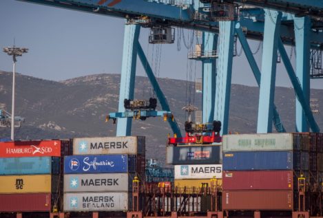 Hacienda entrega el control de mercancías en los puertos a una firma china vetada por EEUU