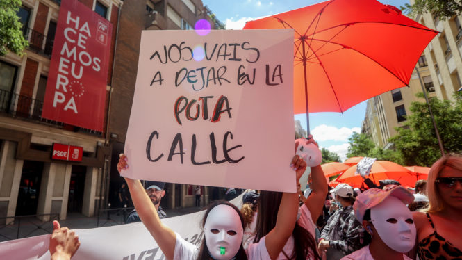 Los afectados por la abolición de la prostitución toman este miércoles las calles contra Sánchez