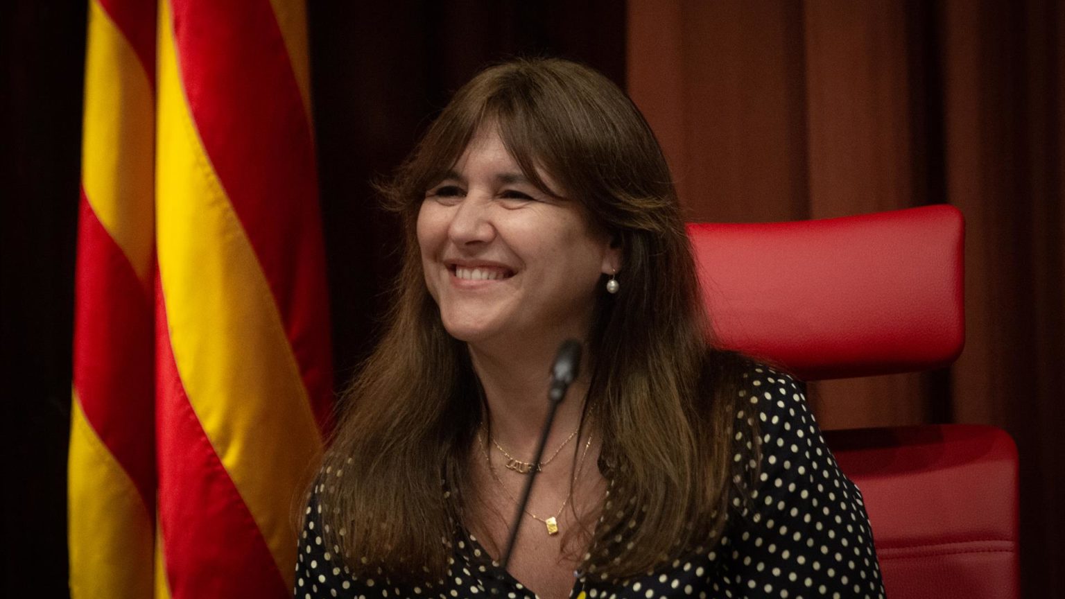 Laura Borràs preside una cumbre contra la corrupción a pesar de estar imputada