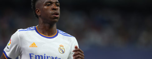 De Lorenzo Brown a Vinicius JR: el doble rasero que deja «incrédulo» al Real Madrid