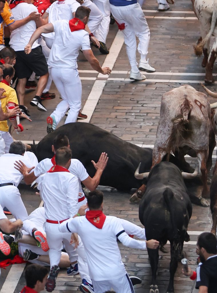 El sexto encierro de los Sanfermines 2022, en imágenes