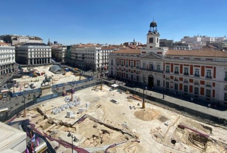 Aparecen restos arqueológicos en las obras de remodelación de la Puerta del Sol