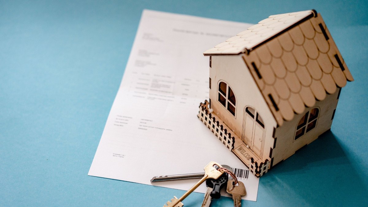 La OCU avisa a millones de clientes con hipotecas de tipo variable
