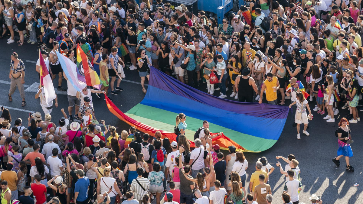 La marcha del Orgullo reivindica visibilidad, la ‘ley trans’ y un pacto de Estado contra el odio