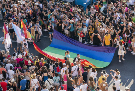 La marcha del Orgullo reivindica visibilidad, la 'ley trans' y un pacto de Estado contra el odio