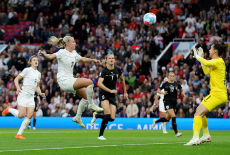 Inglaterra gana 1-0 a Austria en la apertura de la Eurocopa femenina
