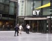 La filial española de Ernst & Young, a un paso del banquillo por apropiación ilegal de secretos