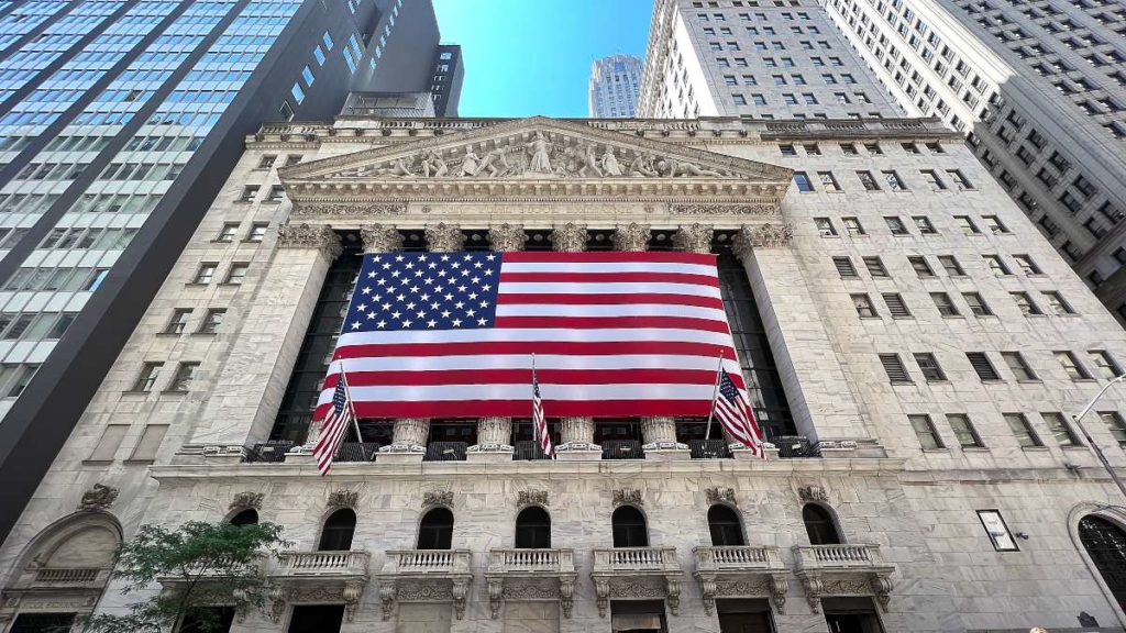 Wall Street abrió en rojo el martes
