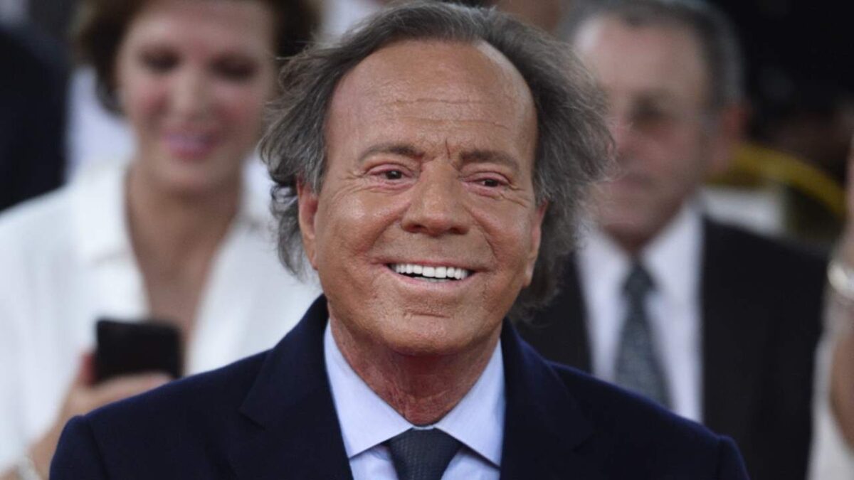 El estado de salud de Julio Iglesias sigue dando que hablar: ahora habla otro amigo del cantante